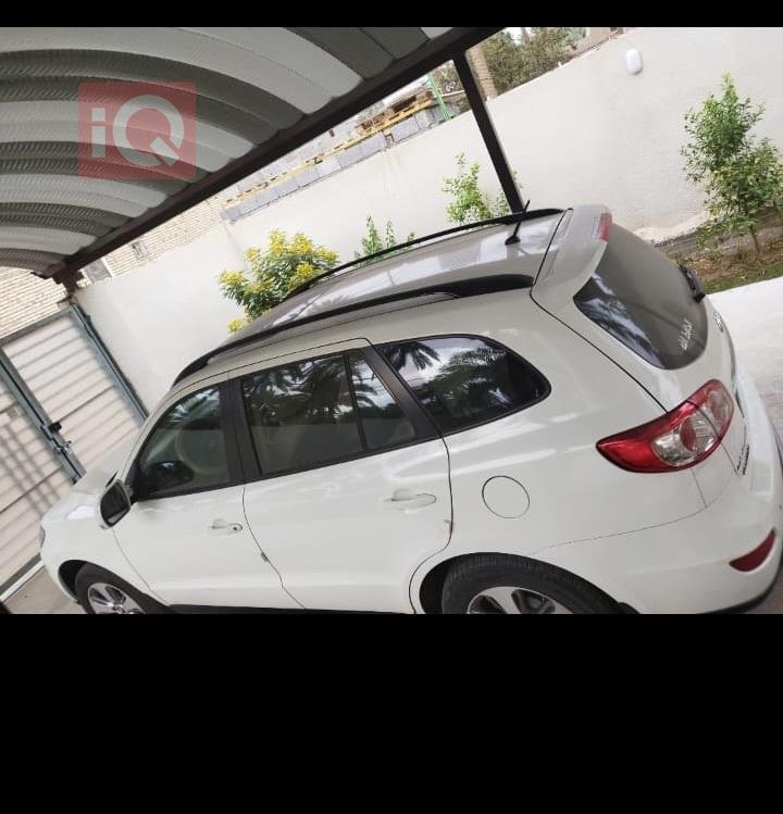 هيونداي سانتافي